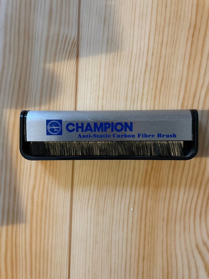 Champion Anti-Static Carbon Fibre Brush