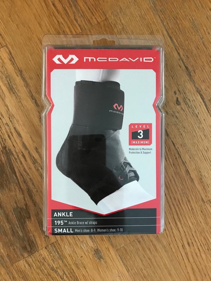 Nytt fotledsstöd: McDavid 195 Ankle Brace w/ Straps, level 3, Storlek Small