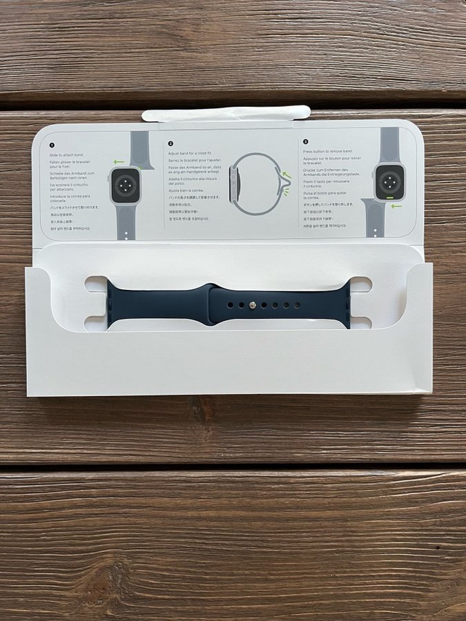 Apple Watch Se 40 mm klockarmband Sport Band - Mörkblå Nytt!