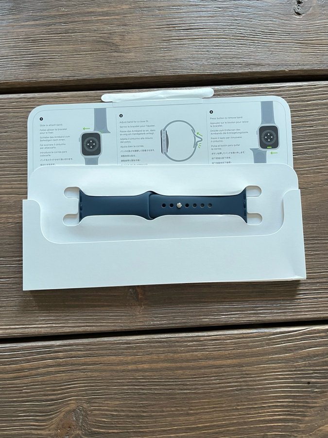 Apple Watch Se 40 mm klockarmband Sport Band - Mörkblå Nytt!