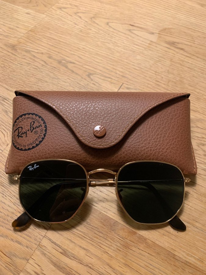 Ray-Ban hexagonal