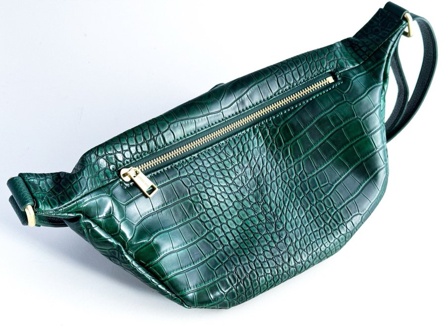 JEFFREE STAR Blood Money Green Crocodile Crossover Fanny Cross Body Bag