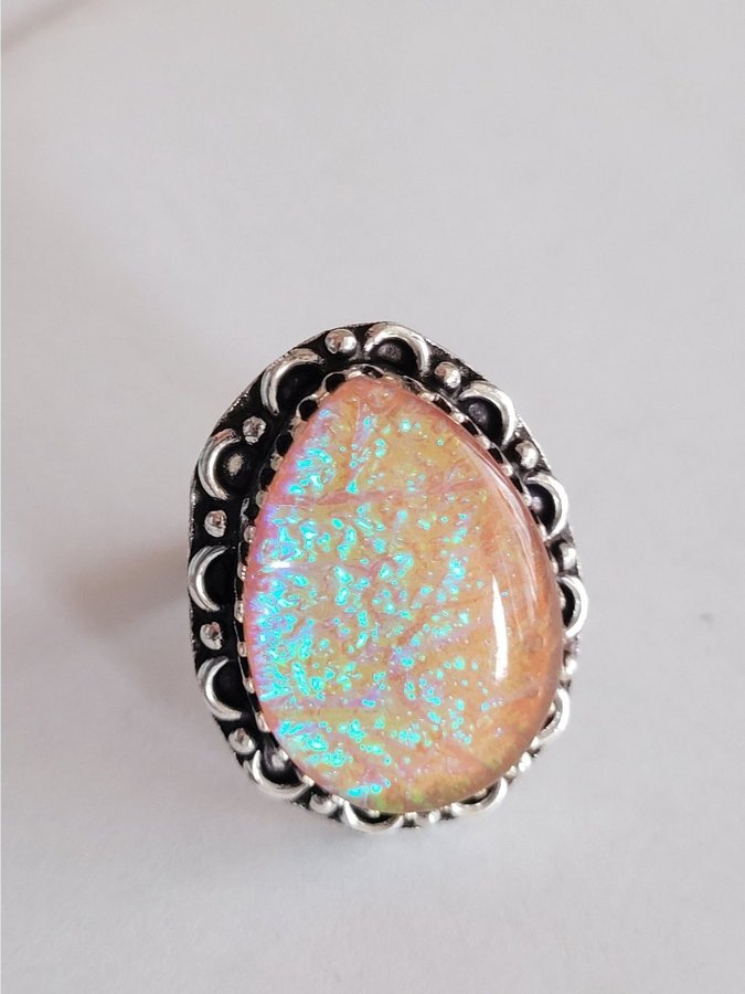 Triplett Opal, ring stl. 17,5