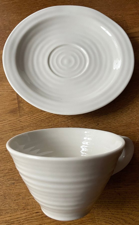 Spode 4 stycken tekoppar med fat 23 cl design av Sophie Conran