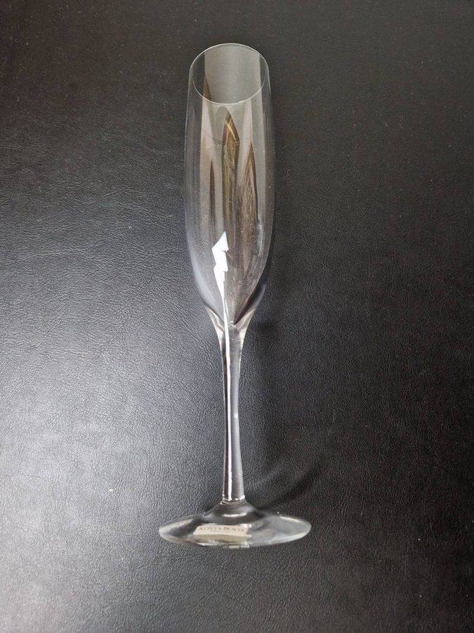 Kosta Boda champagneglas "ULRIKA " design Bertil Vallien