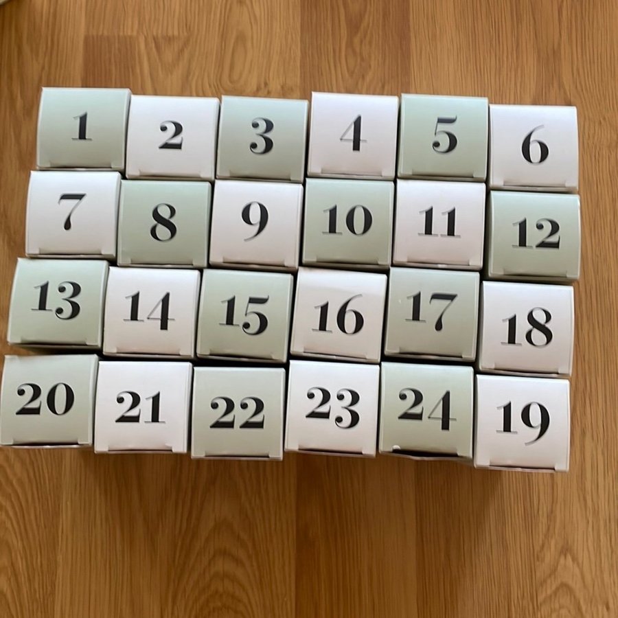 24 tomma presentaskar för diy adventskalender