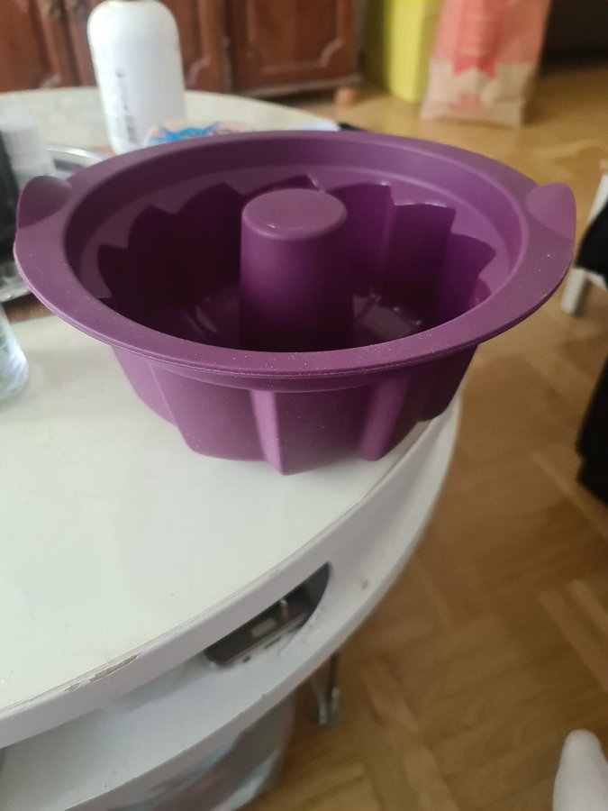 Tupperware