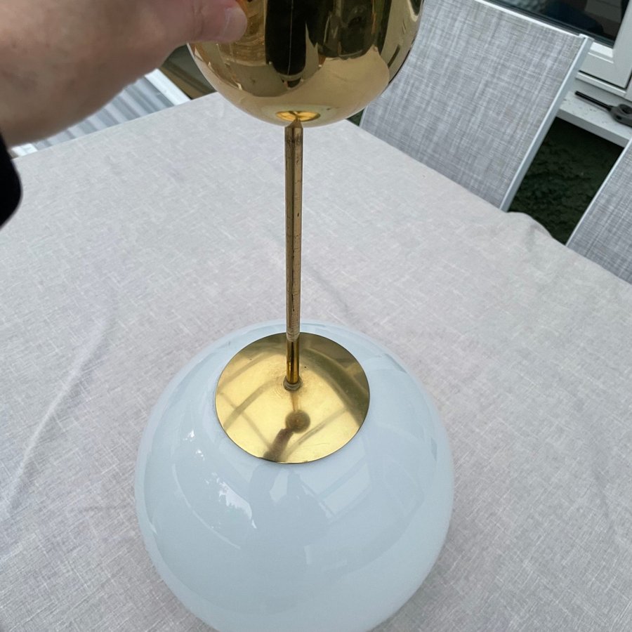 Klotlampa funkis-stil i mässing och glas ikea vintage