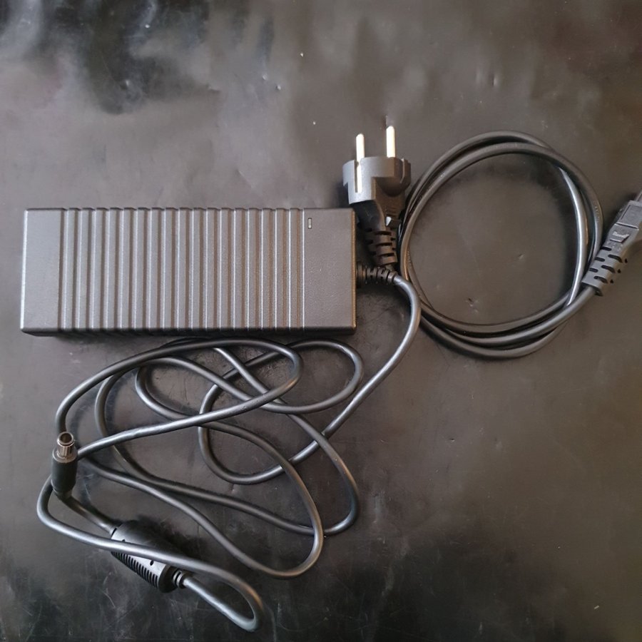 Dell AC adapter