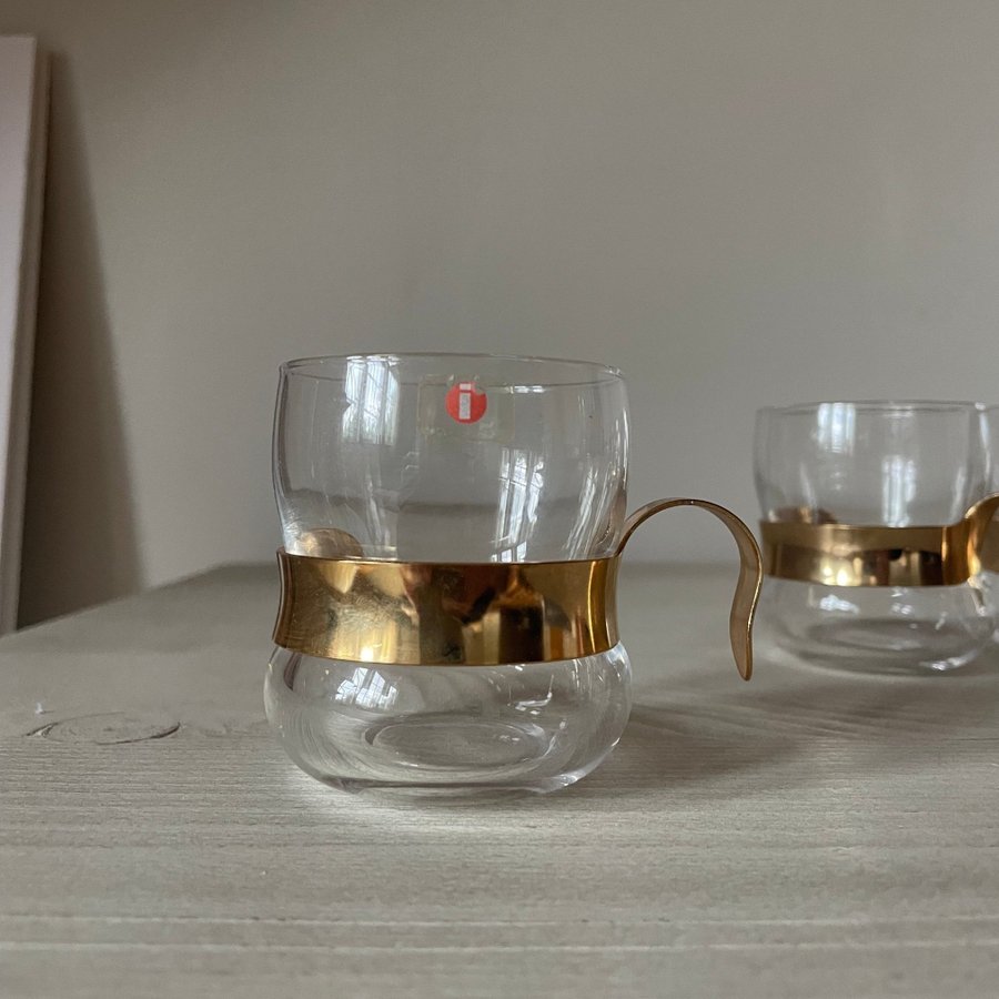 4st Ittala glas med guldhandtag