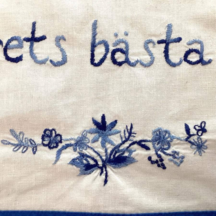 Retro Handbroderad Väggbonad med Ordstäv Bandkantad i Blått 61 X 31 cm Vintage