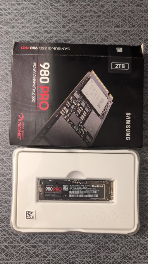 Samsung 980 PRO 2TB PCIe Gen4 x4