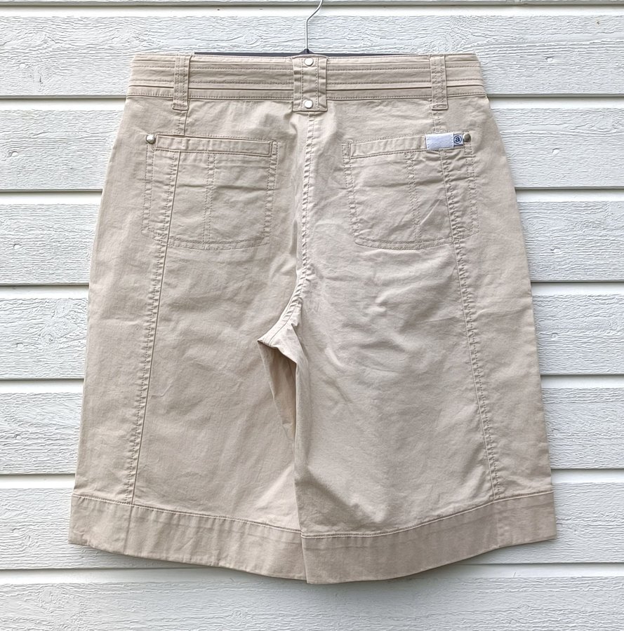 Abacus Golfshorts Shorts Dam Strl 38 Som Nya Nypris ca 900 kr