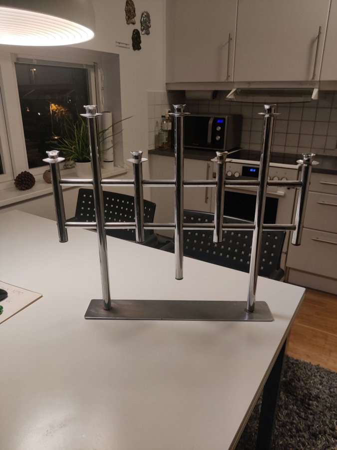 Ljusstake i metall. Prototyp i 1 exemplar. 80 tal