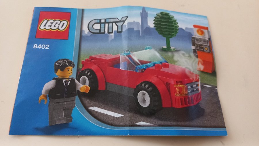 8402 Lego Röd bil Komplett