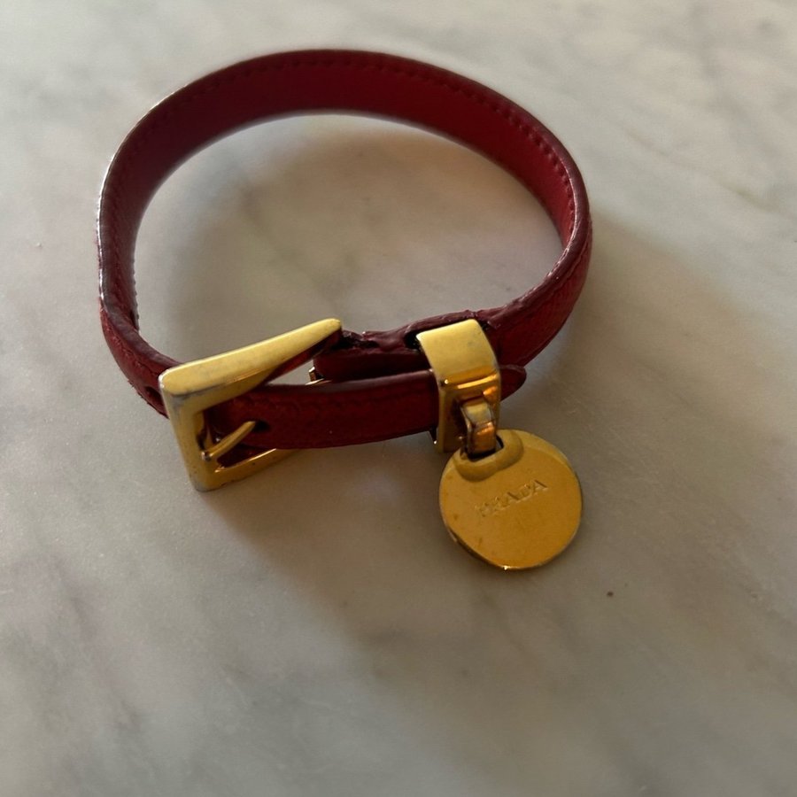 Prada armband äkta saffiano läder