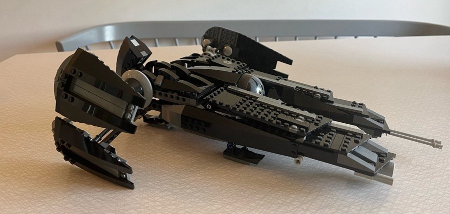 Lego 7672 Rouge Shadow