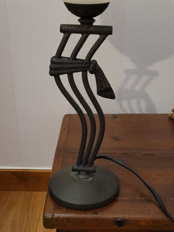 Retro Vacker från Cottex Sweden Bordslampa Metall / Glas Typ: B-88