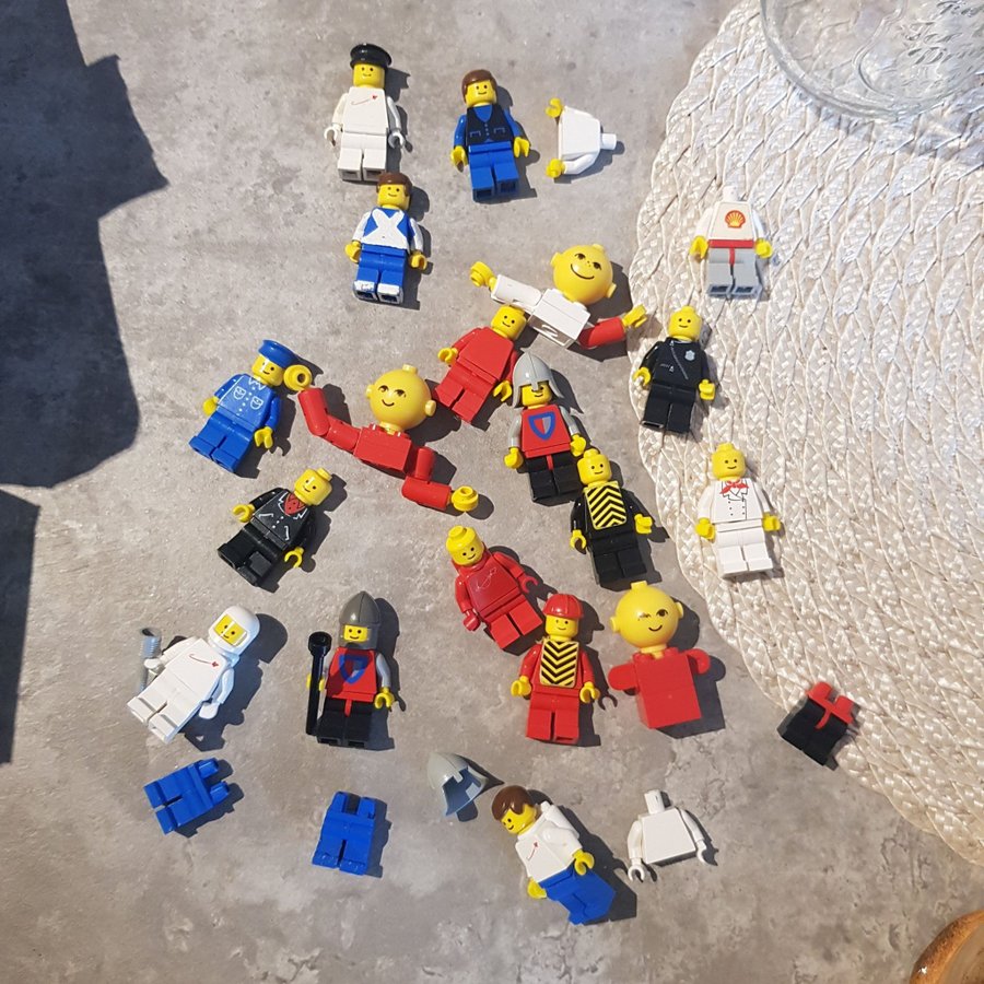 1.7kg VINTAGE LEGO (80-tal, ish)