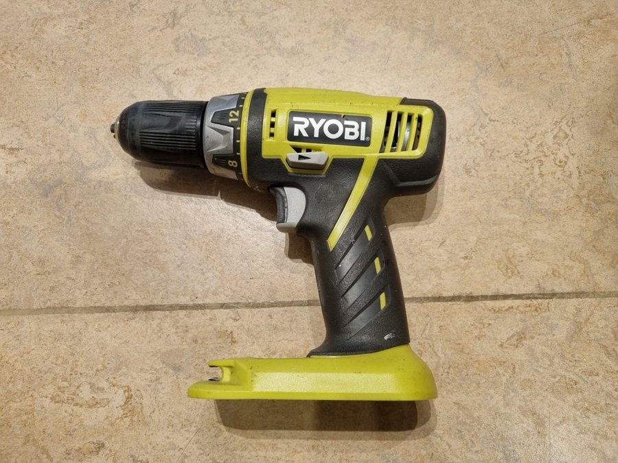 Ryobi LCP 1802 borrskruvdragare 18v