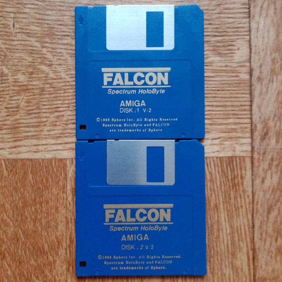 Falcon (Spectrum Holobyte) - AMIGA - 2 x Lös Disk