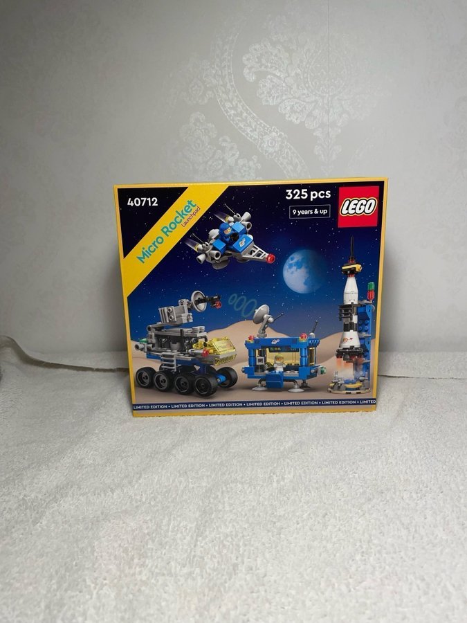 LEGO Space Micro Rocket Launchpad 40712 oöppnad