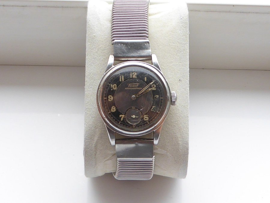 Tissot militär klocka från 1940-talet.