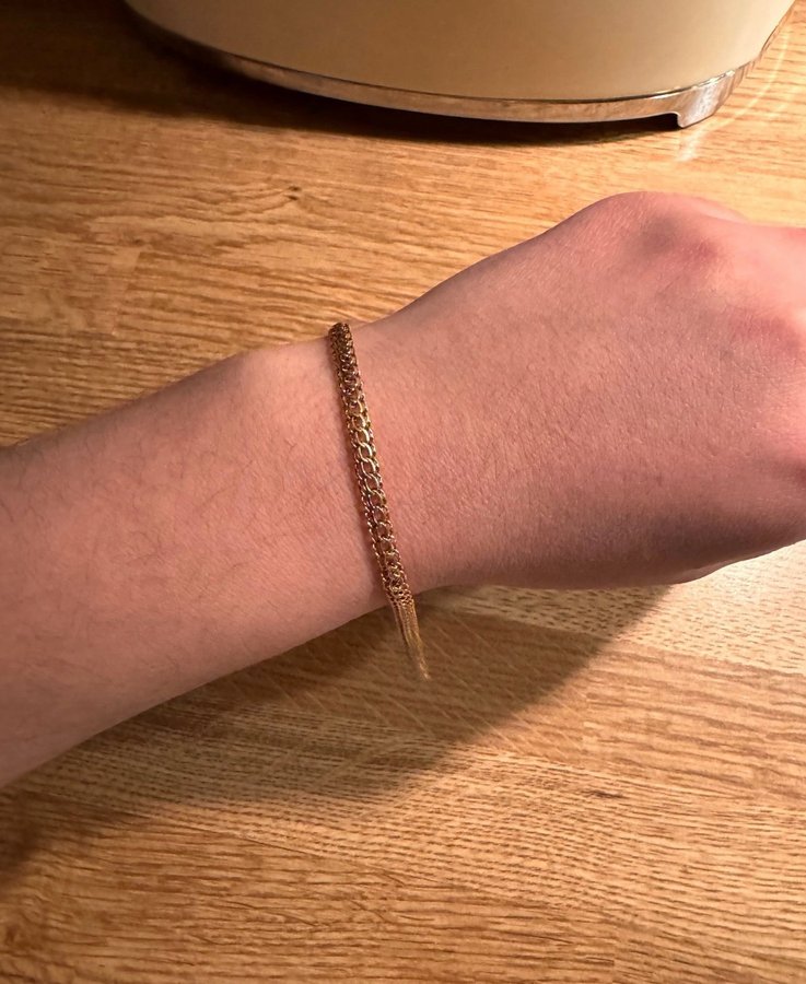 Guld armband