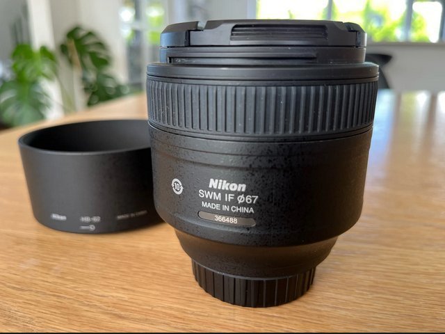 Nikon AF-S Nikkor 85mm f/18G Objektiv