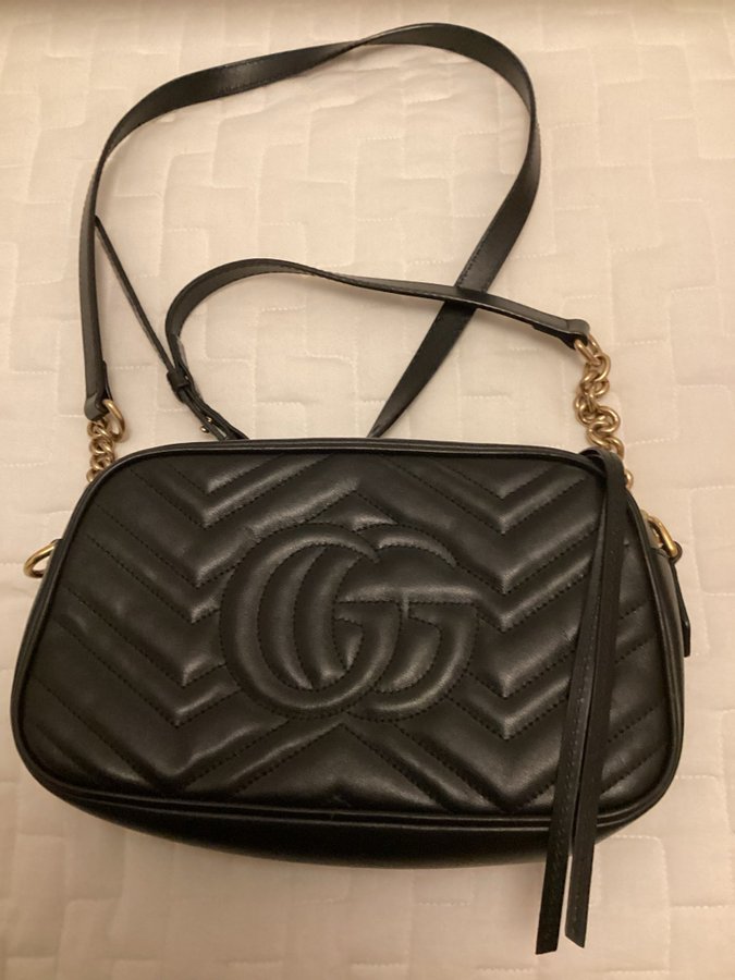 Gucci Marmont small matelasse shoulder bag