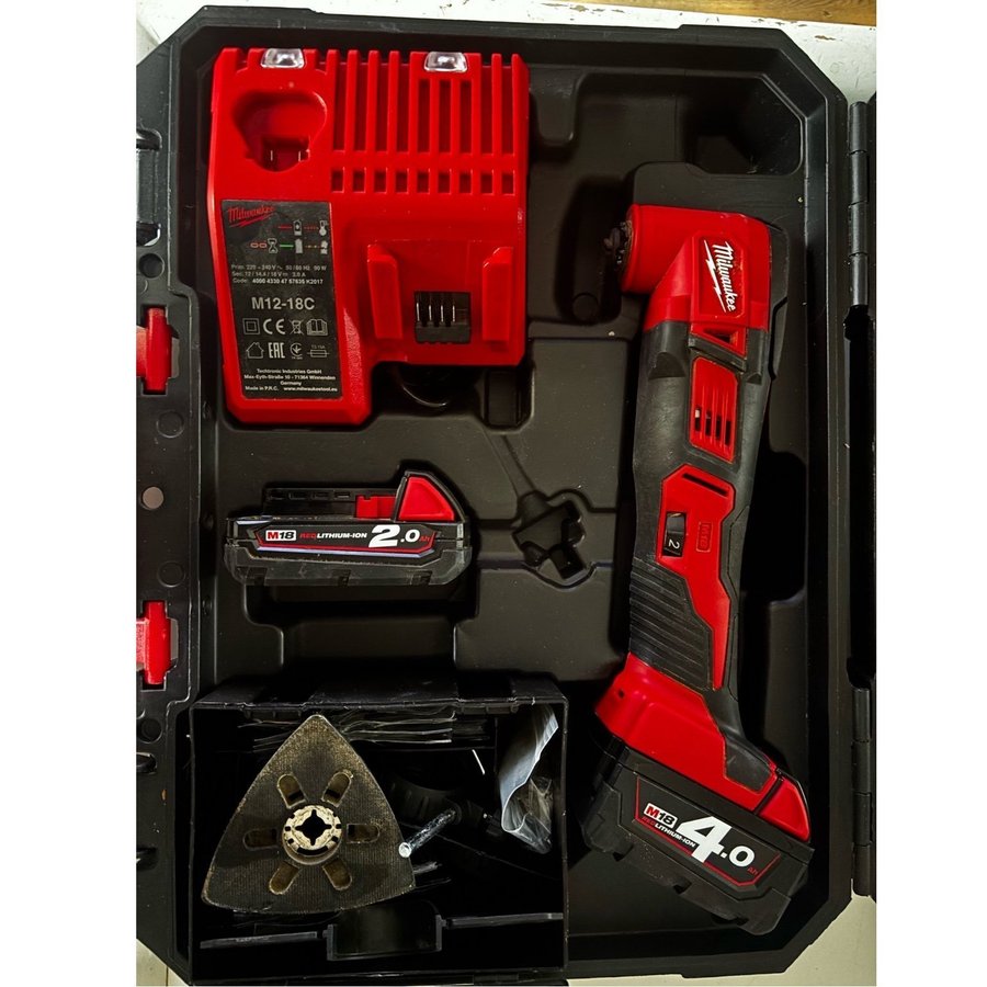 Milwaukee M12-18C Multiverktyg