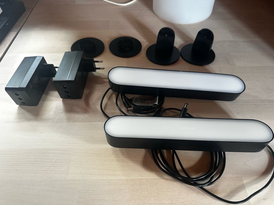 Philips Hue Play light bar 2-pack - Svart - 2st strömadaptrar