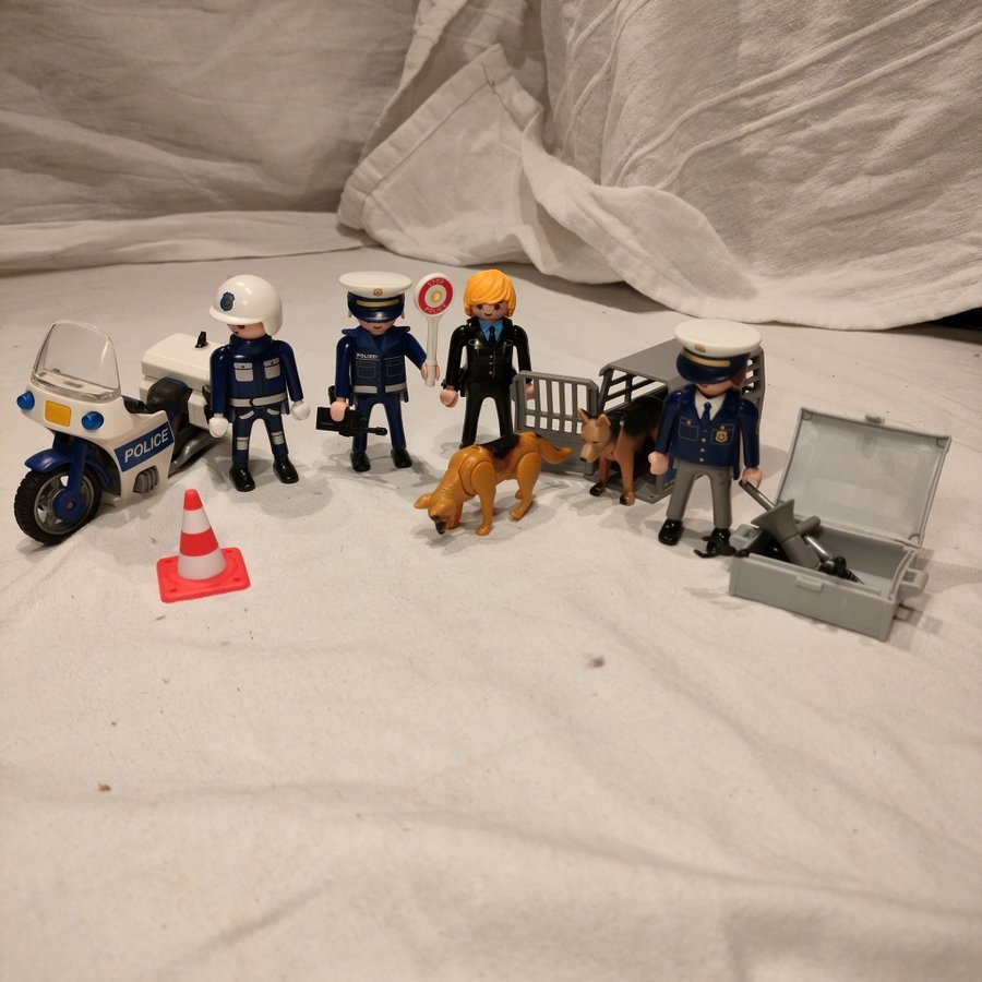 Playmobil Polis Set med Motorcykel, Hundar och Tillbehör