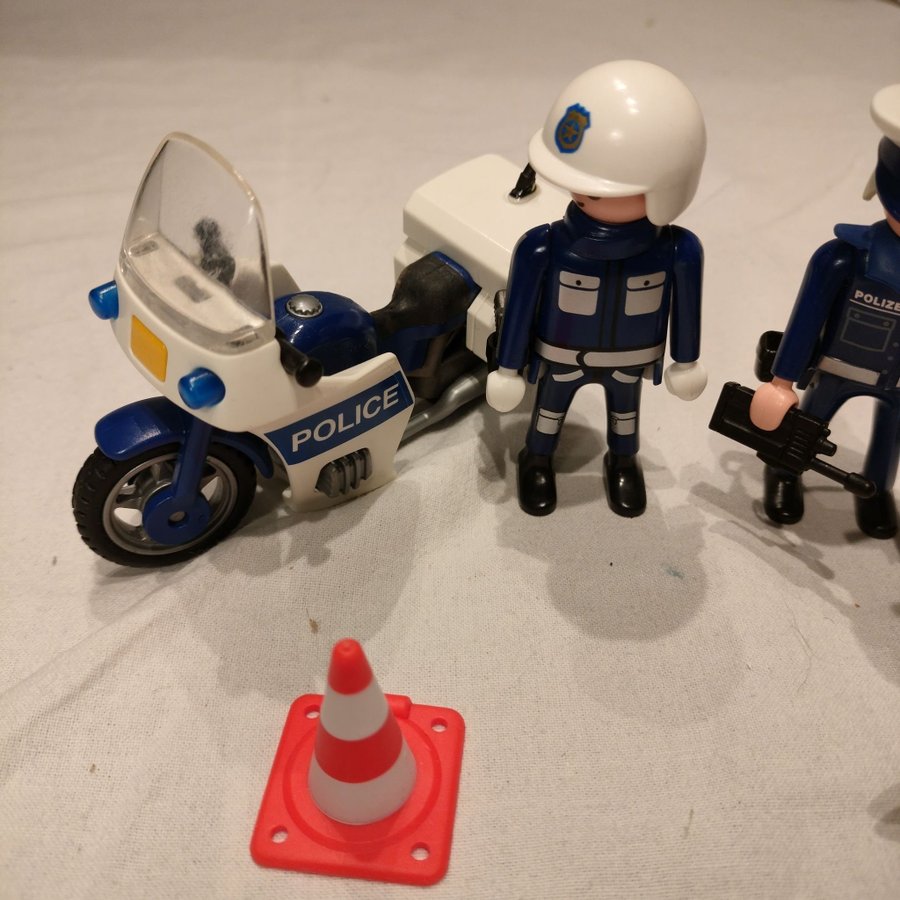 Playmobil Polis Set med Motorcykel, Hundar och Tillbehör