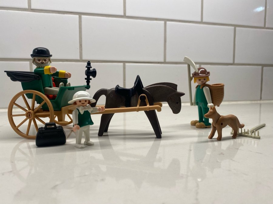 Playmobil retro - häst och vagn + medeltida bonde