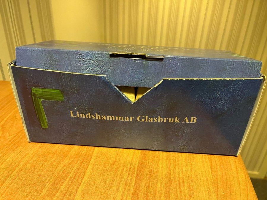 Glas från Lindhammar Glasbruk AB