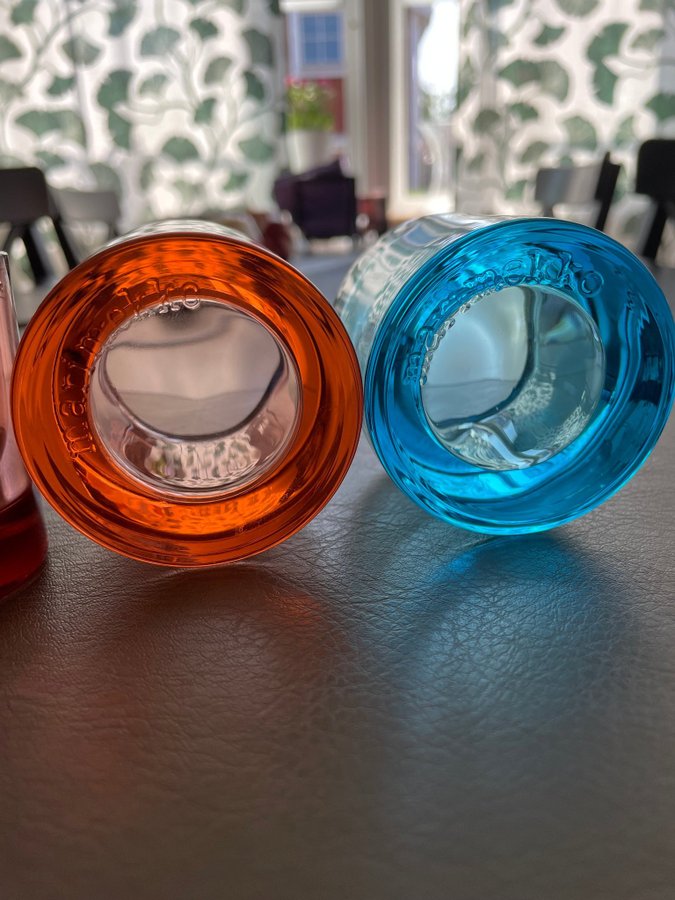 iittala Kivi Äldre Sky Blue?  Rosa/orange?