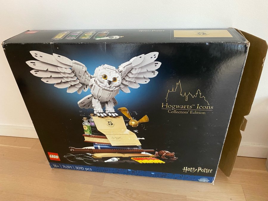 LEGO Harry Potter Hogwarts Icons - Hedwig. 76391