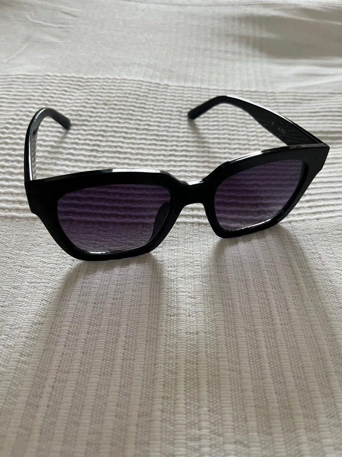 Solsglasögon Corlin Eyewear