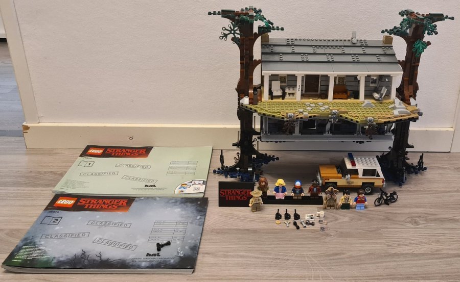 Lego 75810 Stranger Things the upside down