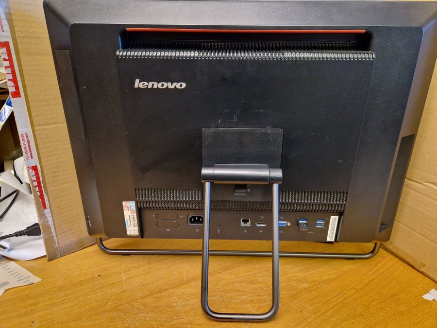 Allt-i-ett Dator Lenovo M93z (23 tum Intel Core i5 120GB SSD 8GB DDR3)