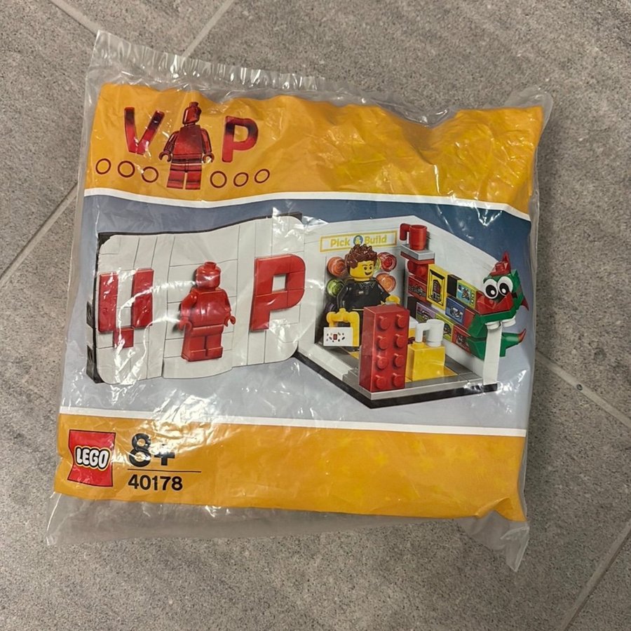 Lego VIP 40178 oöppnad