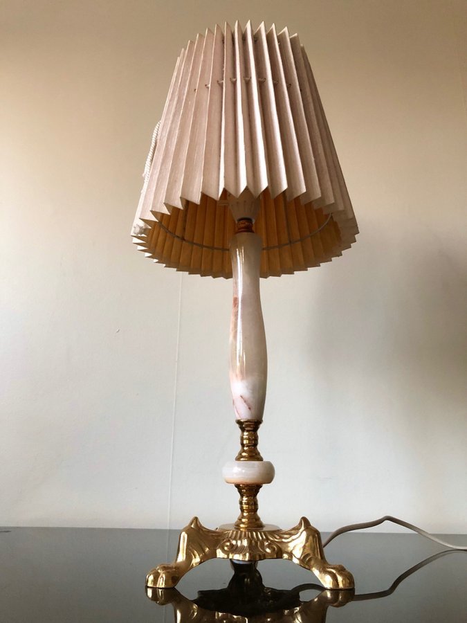 Retro bordslampa marmor mässing fot med gammal ANET lampskärm