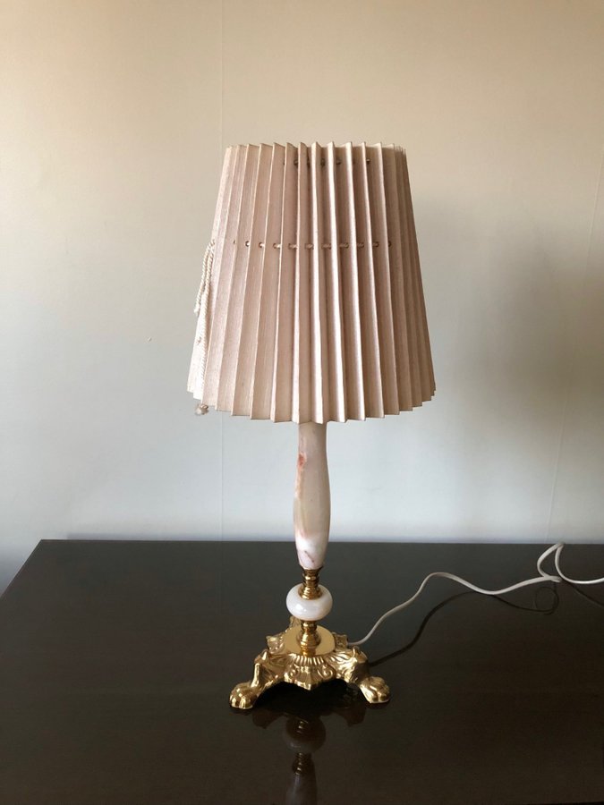 Retro bordslampa marmor mässing fot med gammal ANET lampskärm