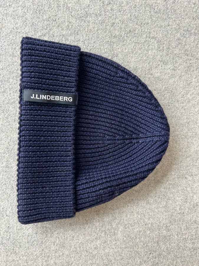 Mössa J.LINDEBERG Beanie 100% ull.