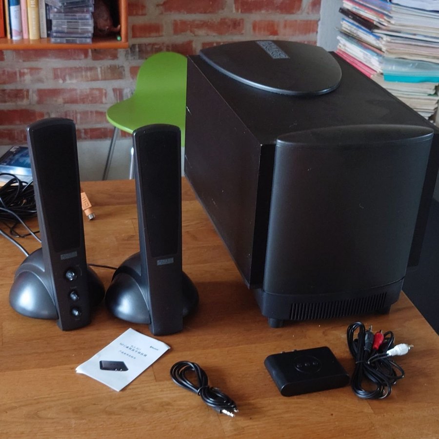 Altec Lansing 2.1 højttalersystem