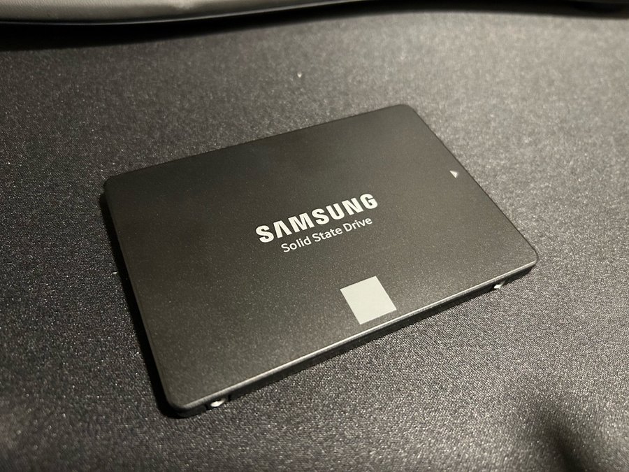 Samsung 860 EVO 250GB SSD