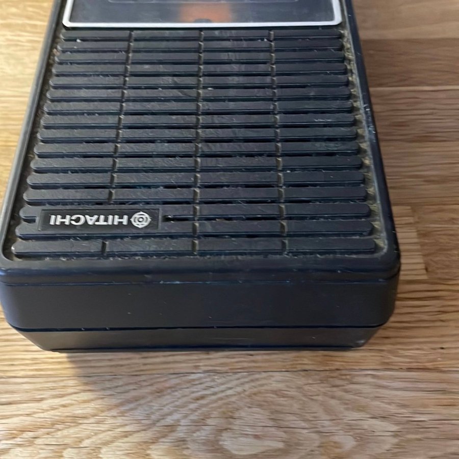 HITACHI cassette recorder TRQ-247