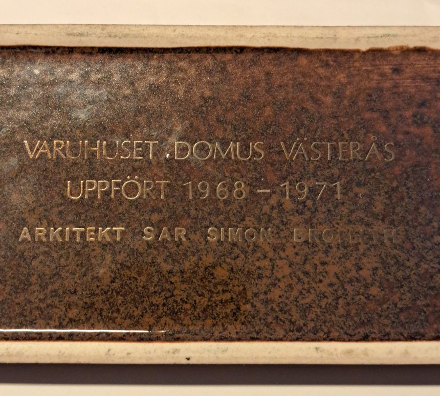 Varuhuset Domus Västerås - Keramikbricka Gustavsberg