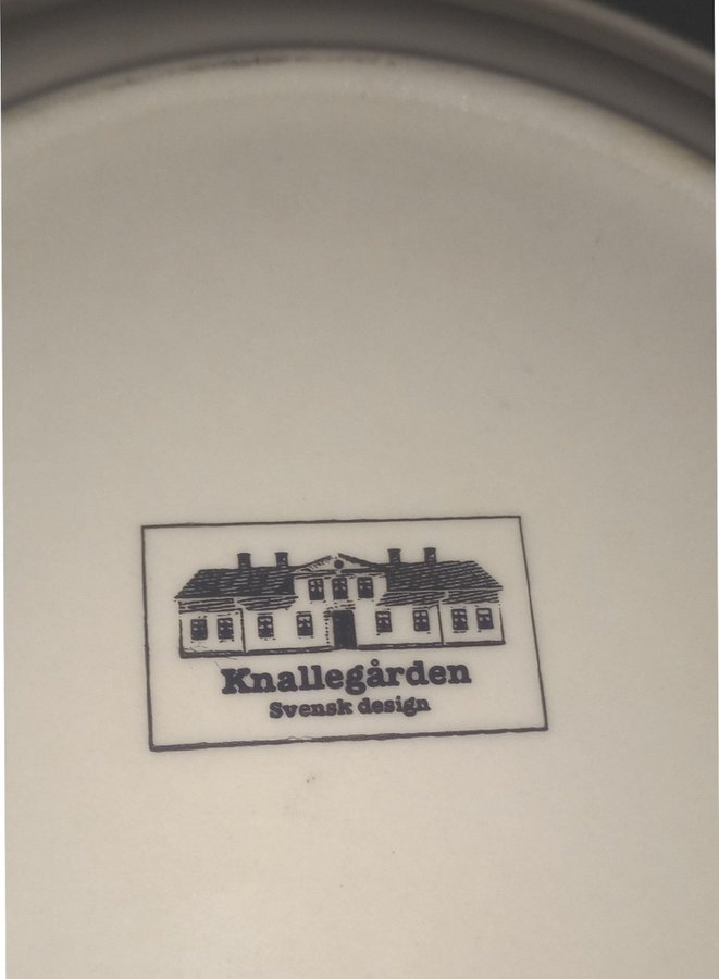 Knallegården Tallrik Julmotiv